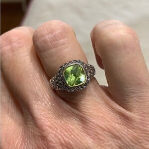 August Birthstone Green Peridot ring sz 7